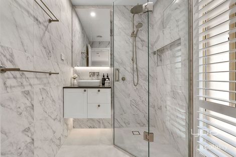 Property photo of 8 Shirlow Avenue Rye VIC 3941