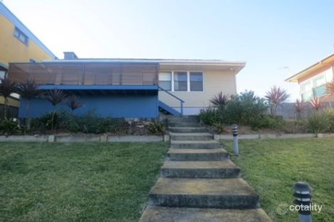 Property photo of 29 Ocean View Drive Wamberal NSW 2260