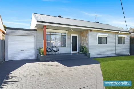 Property photo of 11 Kapooka Avenue Dapto NSW 2530