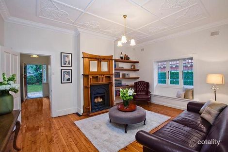 Property photo of 21 Woonona Road Northbridge NSW 2063