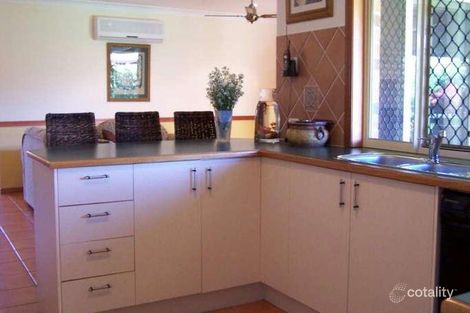 Property photo of 2 Eucalypt Place Ormiston QLD 4160