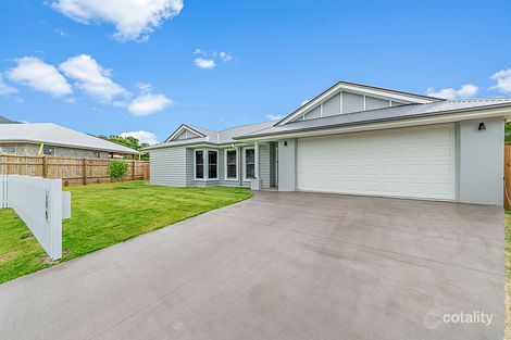 Property photo of 7 Arnold Court Cannonvale QLD 4802