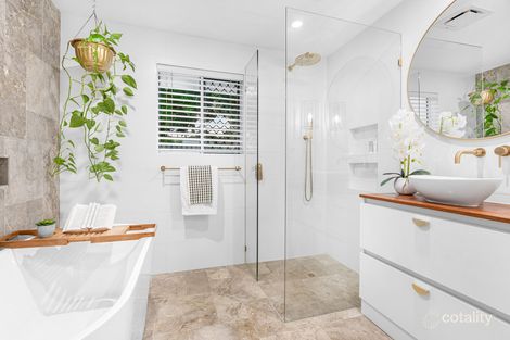 Property photo of 2 Teraglin Street Manly West QLD 4179