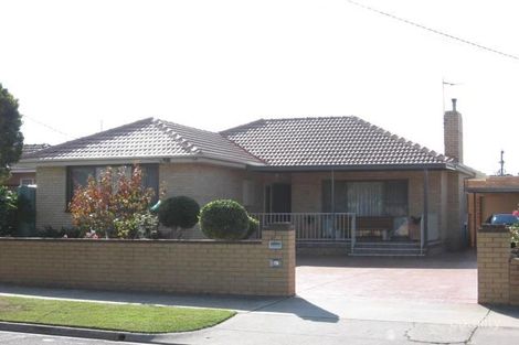 27 Lee Ave, Springvale, VIC 3171