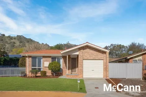 Property photo of 4 Wheelwright Crescent Banks ACT 2906