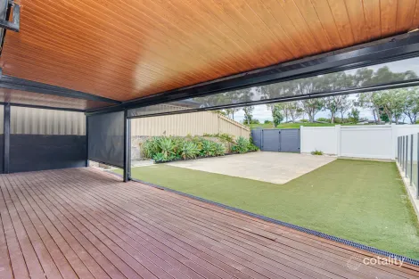 Property photo of 11 Bradman Drive Butler WA 6036