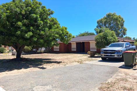 Property photo of 4 Burran Court Armadale WA 6112