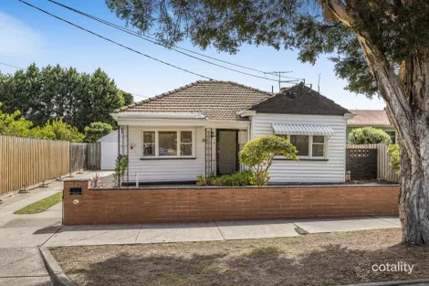 90 Lloyd Ave, Reservoir, VIC 3073
