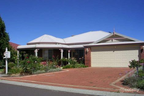 Property photo of 17 Burleigh Drive Australind WA 6233