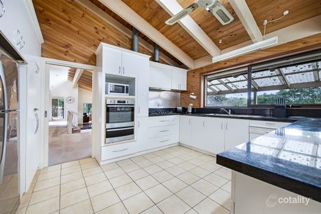 Property photo of 2 Tugan Place Ringwood North VIC 3134