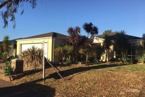 Property photo of 9 Greenock Crescent Cranbourne East VIC 3977