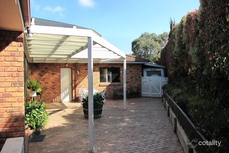 Property photo of 28 William Wilkins Crescent Isaacs ACT 2607