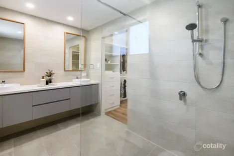 Property photo of 21 Eppalong Street The Gap QLD 4061