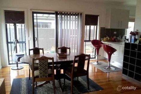 Property photo of 3 Appletree Grove Cairnlea VIC 3023