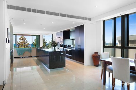 Property photo of 31/106 The Esplanade Burleigh Heads QLD 4220