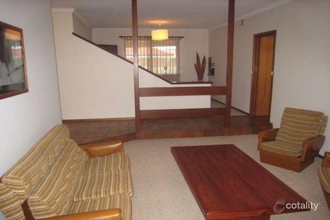 Property photo of 8 Hopkins Way Spearwood WA 6163