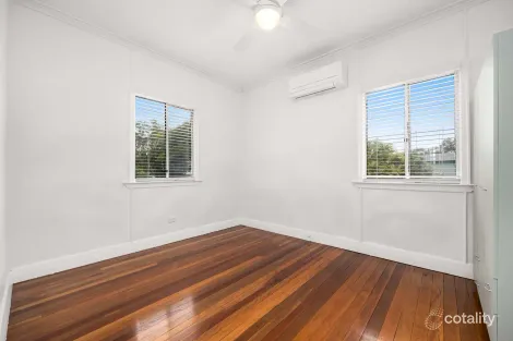 Property photo of 21 Webb Street Stafford QLD 4053