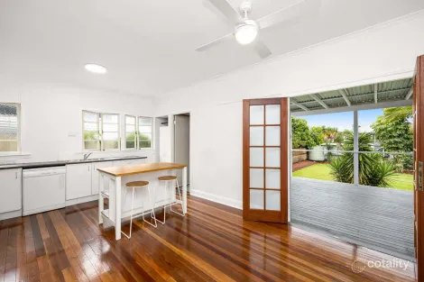 Property photo of 21 Webb Street Stafford QLD 4053