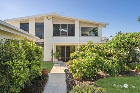 Property photo of 42 Bayside Drive Beachmere QLD 4510