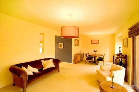 Property photo of 21 Galtymore Close Warranwood VIC 3134