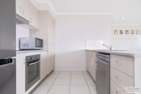 Property photo of 8 Bronco Crescent Gracemere QLD 4702