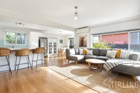 10 Roslyn St, Somerville, VIC 3912