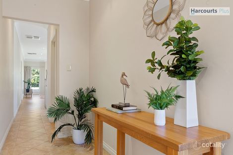 Property photo of 3 Erebus Glen Hallett Cove SA 5158