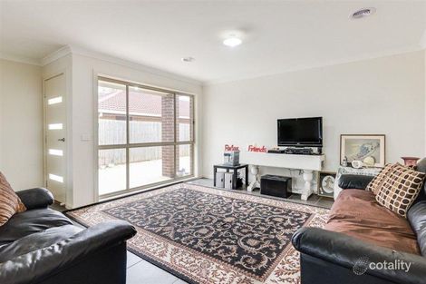 Property photo of 2/30 Titus Avenue Hoppers Crossing VIC 3029