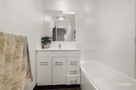 Property photo of 4/26 Pine Avenue Beenleigh QLD 4207