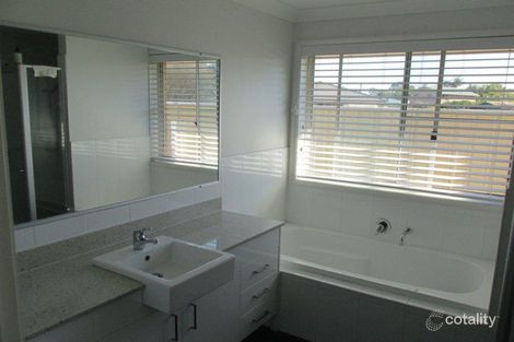 Property photo of 27 Correa Close Tuncurry NSW 2428