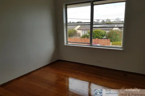 Property photo of 24 Banksia Street Doveton VIC 3177