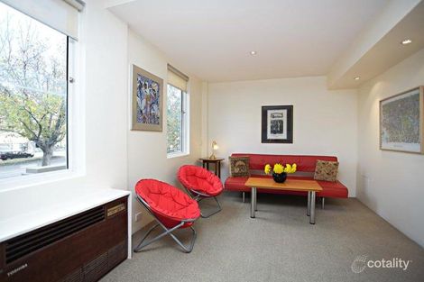 Property photo of 1/650 Elizabeth Street Melbourne VIC 3000