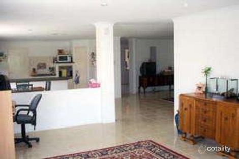 Property photo of 8 Chesapeake Parade Port Kennedy WA 6172