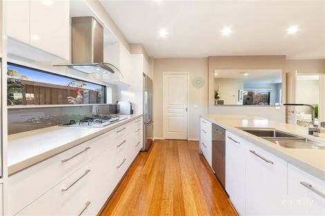 Property photo of 7 Rutledge Boulevard North Geelong VIC 3215