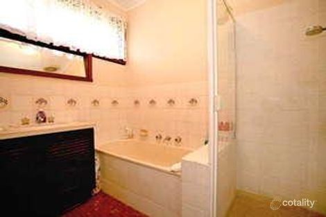 Property photo of 31 Pepperell Avenue Glen Waverley VIC 3150