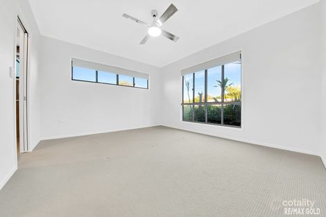 Property photo of 10 Carnarvon Parade New Auckland QLD 4680