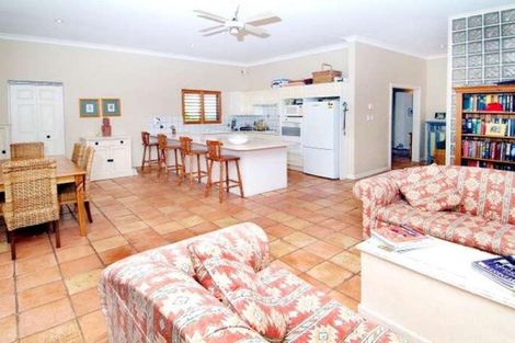 Property photo of 5 Monash Gardens Pagewood NSW 2035