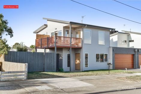 2b Azilemot Ave, Herne Hill, VIC 3218