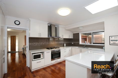 Property photo of 8 Laing Court Forest Hill VIC 3131