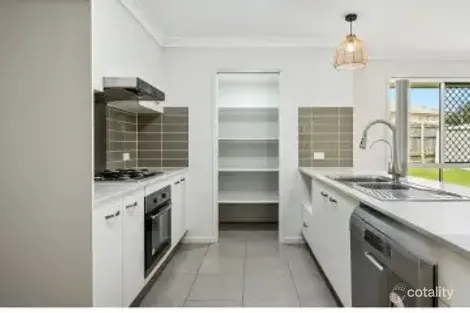 Property photo of 35 Lennon Boulevard Narangba QLD 4504