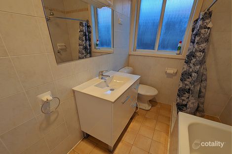 Property photo of 16 Foyle Avenue Birrong NSW 2143