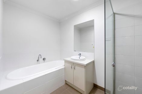 Property photo of 25 Coolgardie Way Doreen VIC 3754
