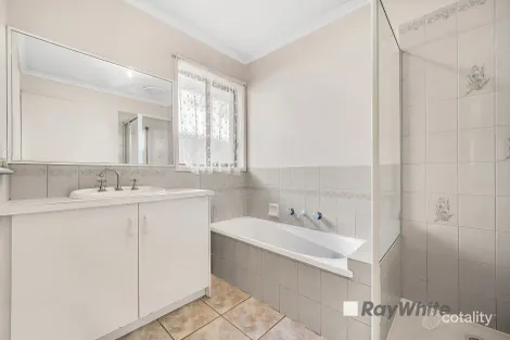 Property photo of 38 Keppel Drive Hallam VIC 3803