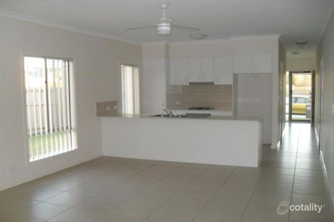 Property photo of 20 Leon Capra Drive Augustine Heights QLD 4300