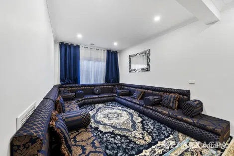 Property photo of 24 Emblem Street Tarneit VIC 3029