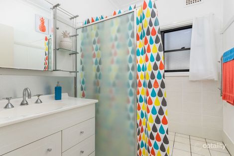 Property photo of 302 Windang Road Windang NSW 2528