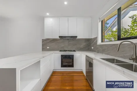 Property photo of 1/550 Bluff Road Hampton VIC 3188