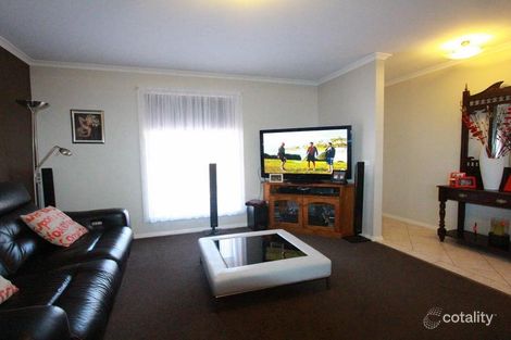 Property photo of 8 Seventh Hill Court White Hills VIC 3550