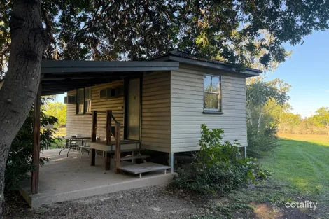 3 Don St, Wowan, QLD 4702