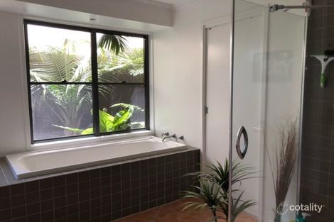 Property photo of 30 Merlin Crescent Ferntree Gully VIC 3156